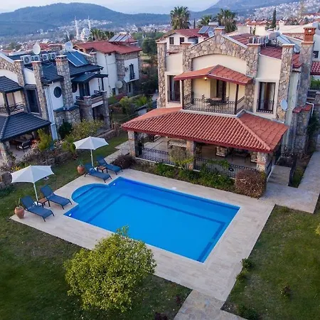 Villa Oludeniz'de Genis Bahceli Villa-awz204 *