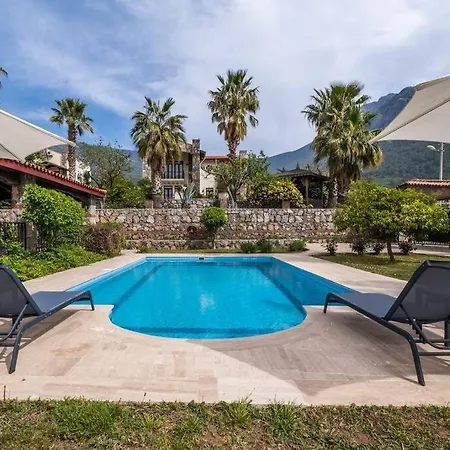 ヴィラ Oludeniz'de Genis Bahceli Villa-awz204 *